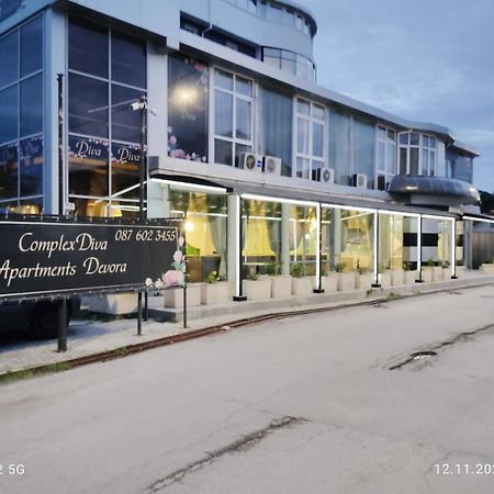 Apartments Devora 1 & Bar & Restaurant Varna Esterno foto