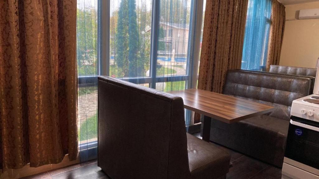 Apartments Devora 1 & Bar & Restaurant Varna Esterno foto