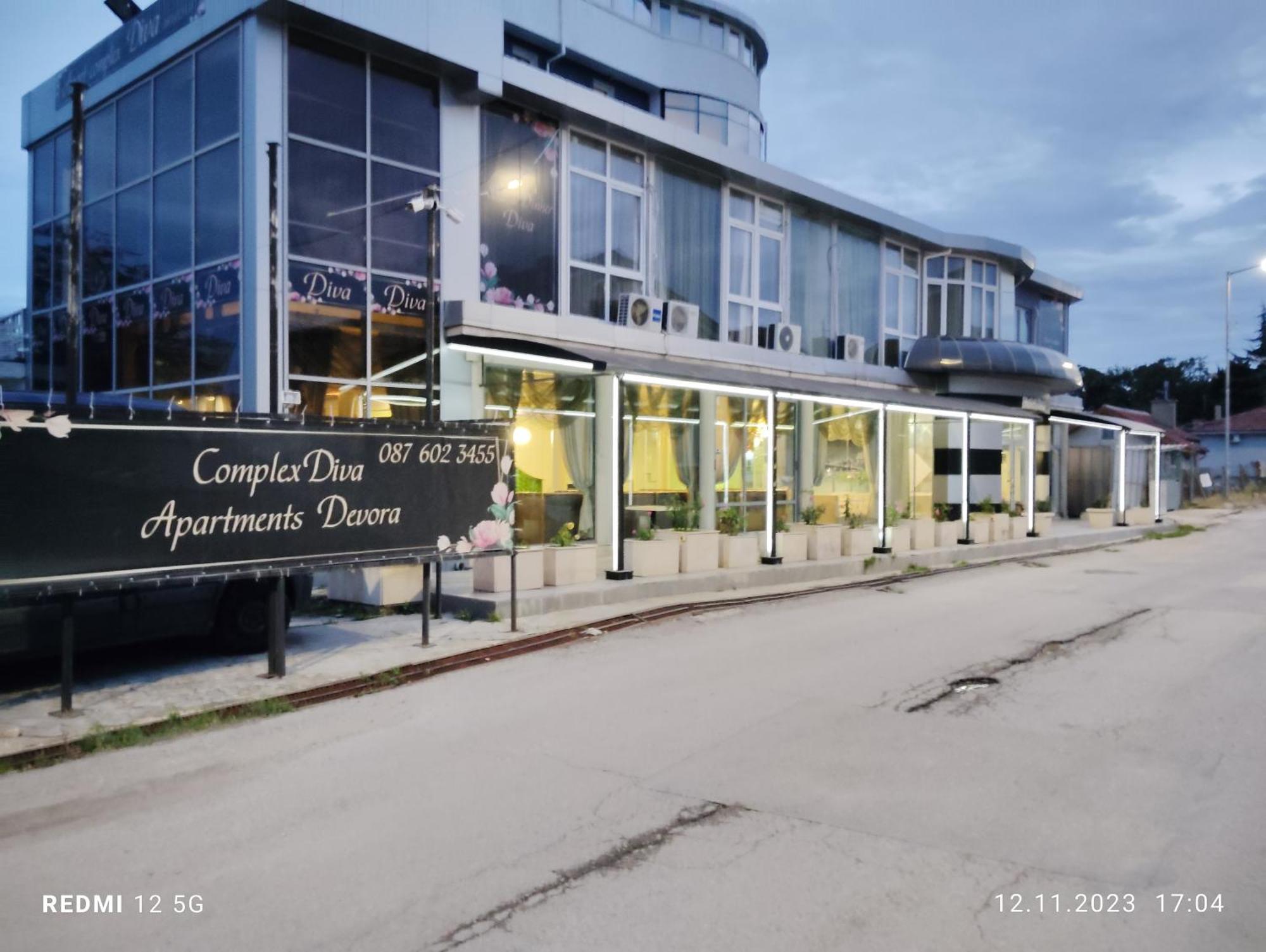 Apartments Devora 1 & Bar & Restaurant Varna Esterno foto