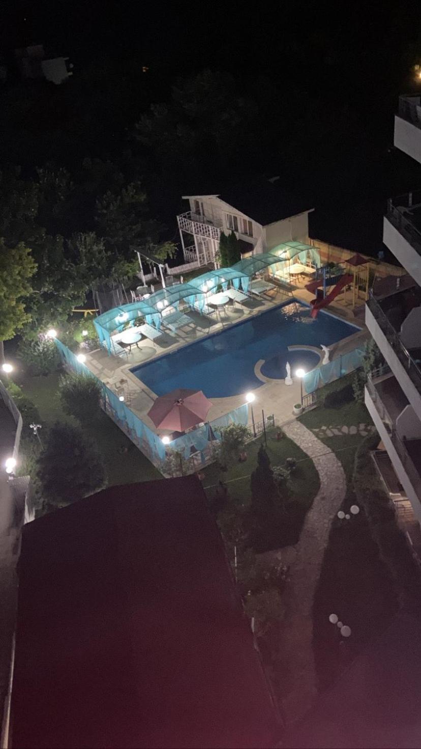Apartments Devora 1 & Bar & Restaurant Varna Esterno foto